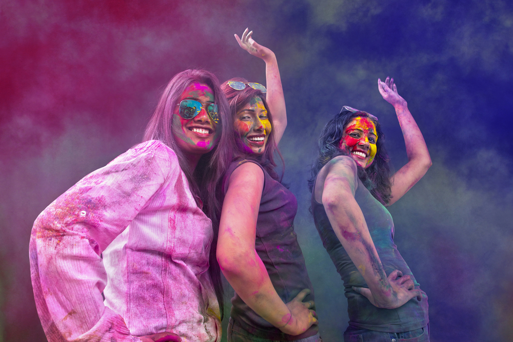 Holi dance