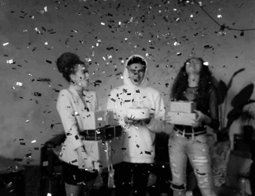 Can Valentine's Gifts be Given to Friends