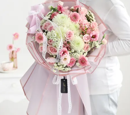 Colorful mixed flower bouquet