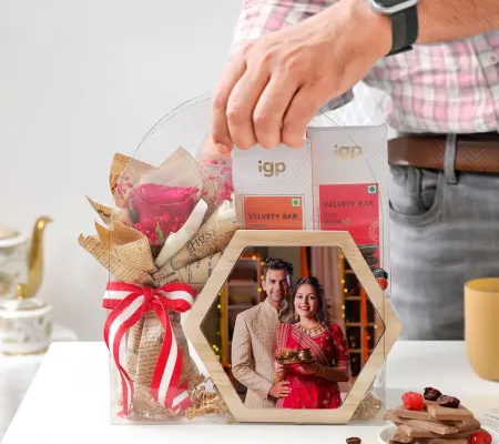 Karwa Chauth Guide for Husbands 7 Ways to Pamper Her